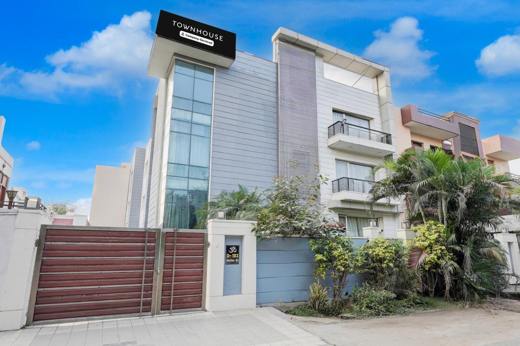 Super Townhouse Sector 51 Noida Near Metro Station Hotel Eksteriør billede